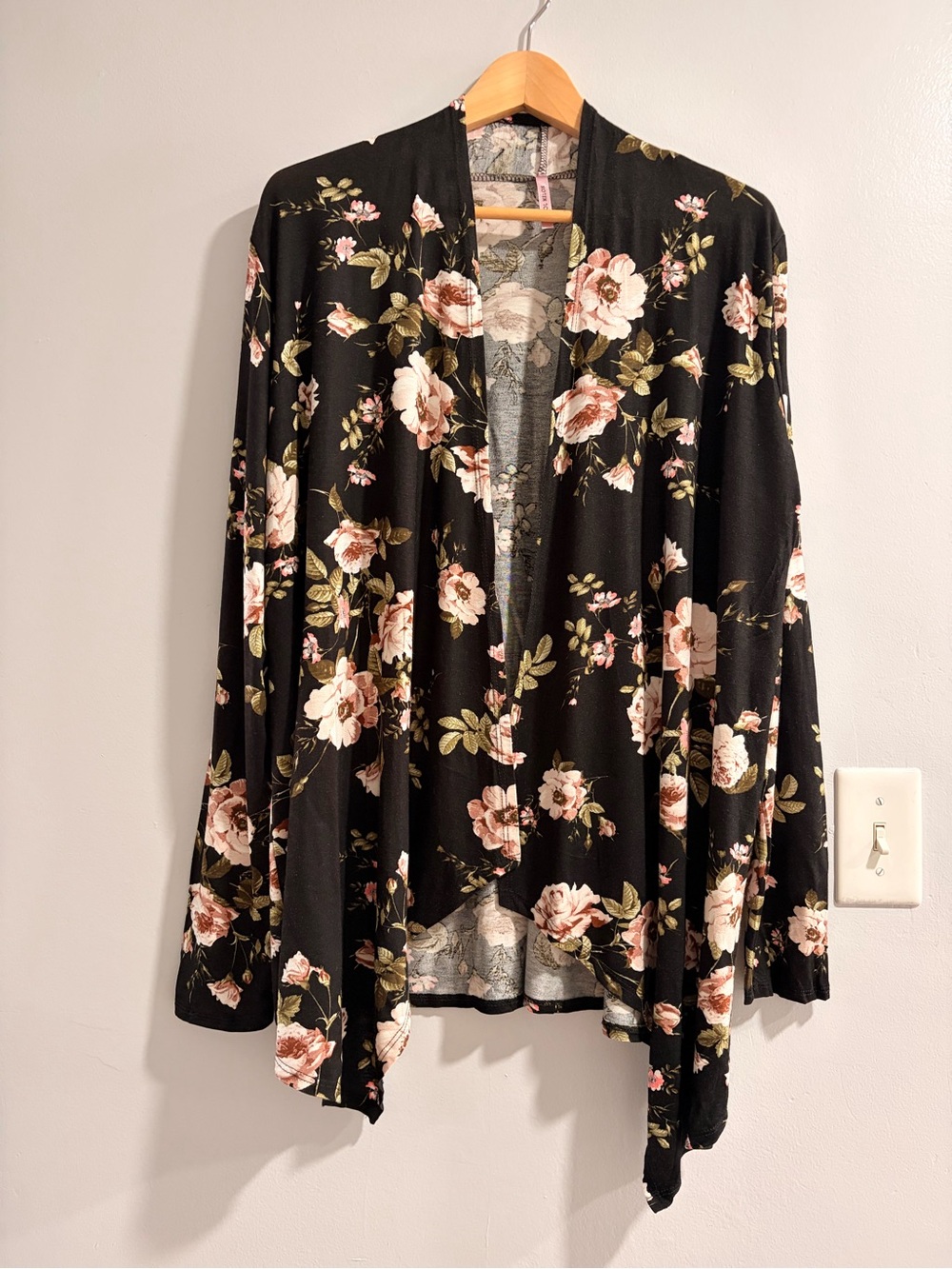 Floral Open-Front Black Cardigan Shrug